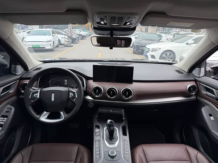 Фото 8 - Wey VV6