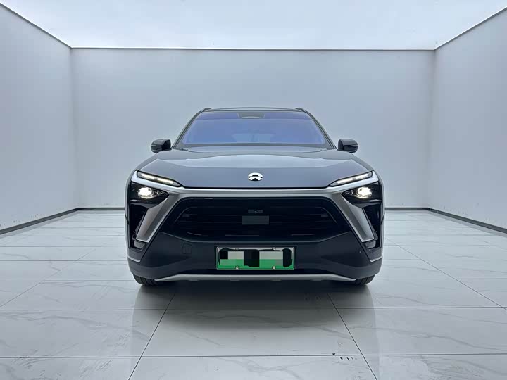 Фото 2 - Nio ES8