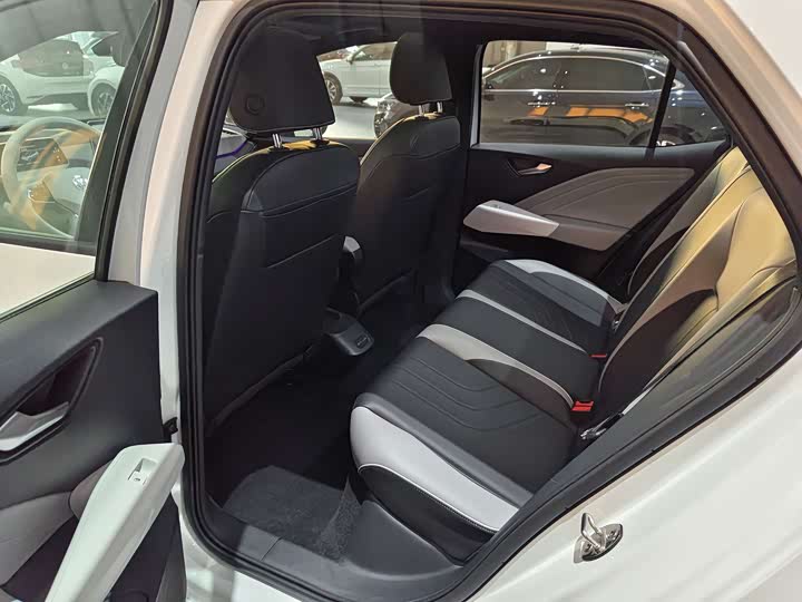 Фото 6 - Volkswagen ID.3