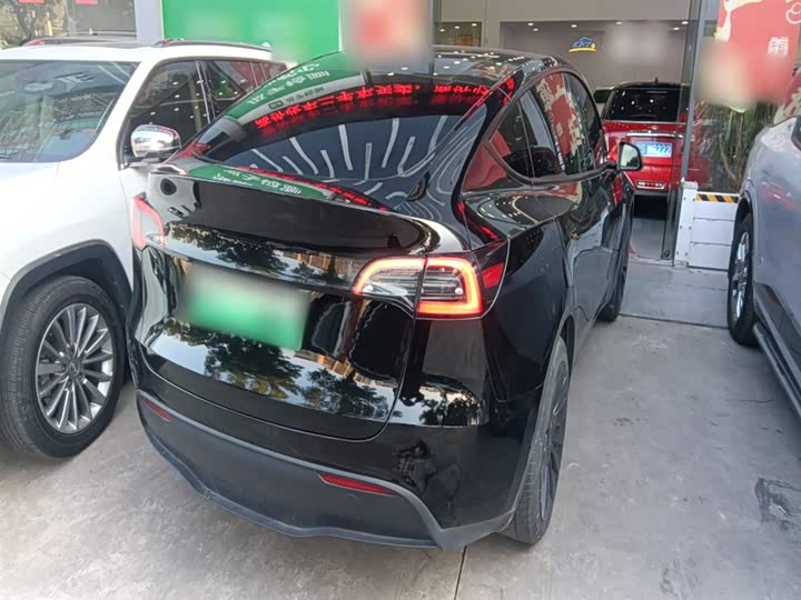 Фото 7 - Tesla Model Y