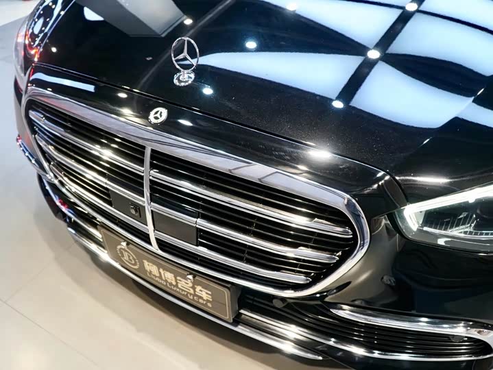 Фото 6 - Mercedes-Benz S-Class