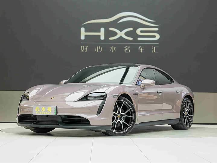 Фото 1 - Porsche Taycan