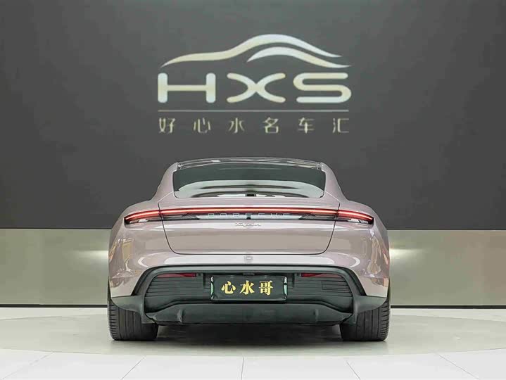 Фото 5 - Porsche Taycan