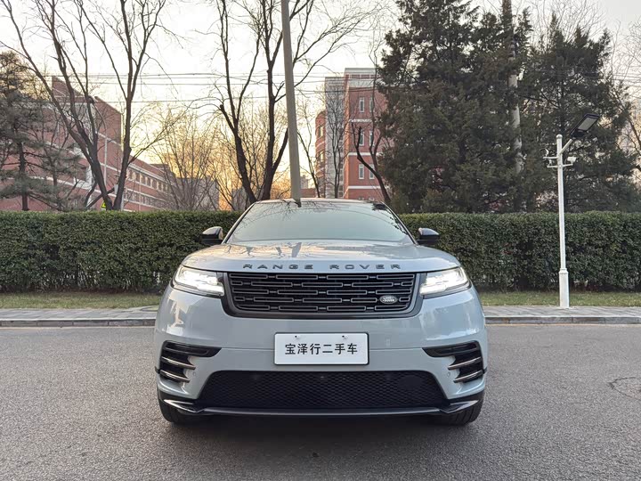 Фото 2 - Land Rover Range Rover Velar