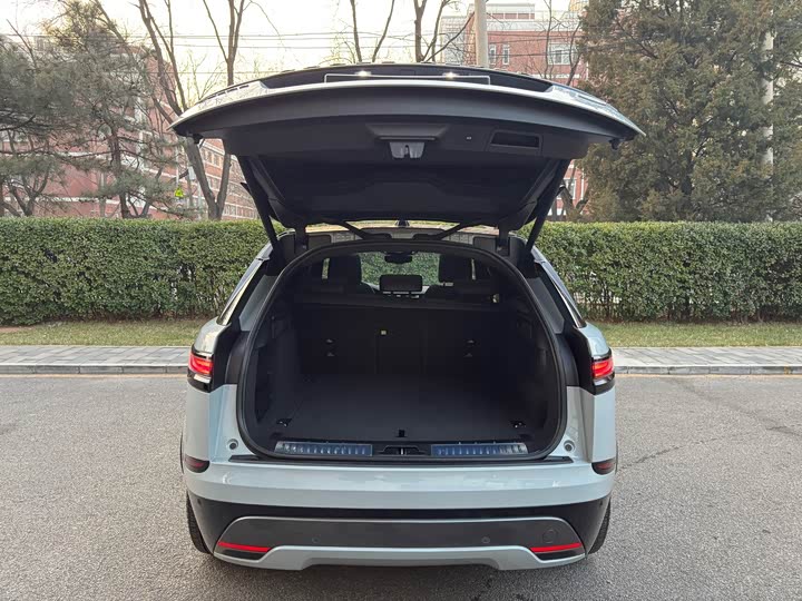 Фото 6 - Land Rover Range Rover Velar