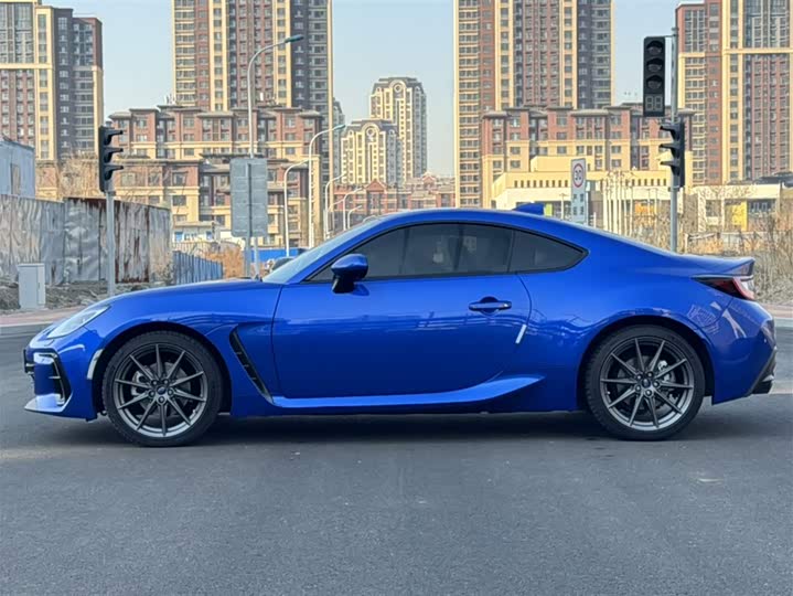 Фото 6 - Subaru BRZ