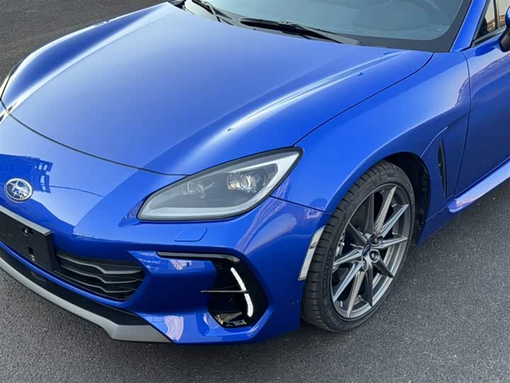 Фото 8 - Subaru BRZ