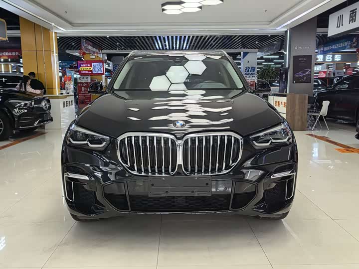 Фото 2 - BMW X5