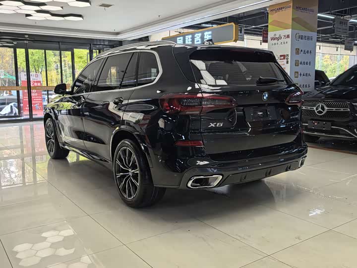 Фото 4 - BMW X5