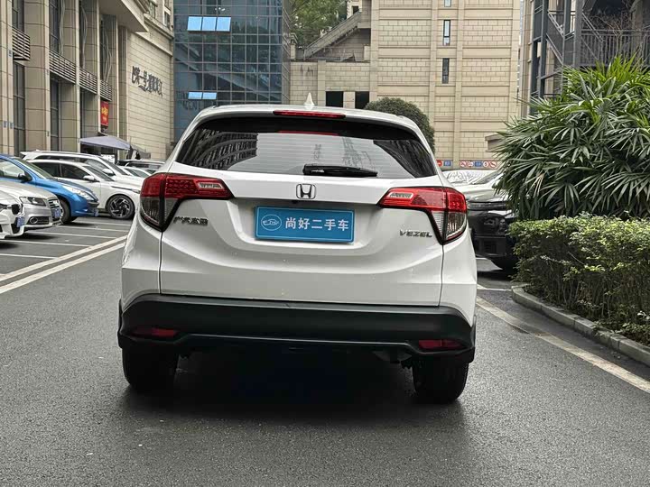 Фото 6 - Honda Vezel
