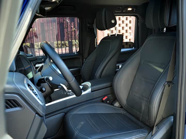 Фото 9 - Mercedes-Benz G-Class