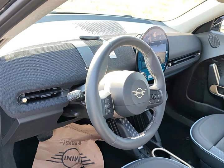 Фото 7 - Mini Aceman