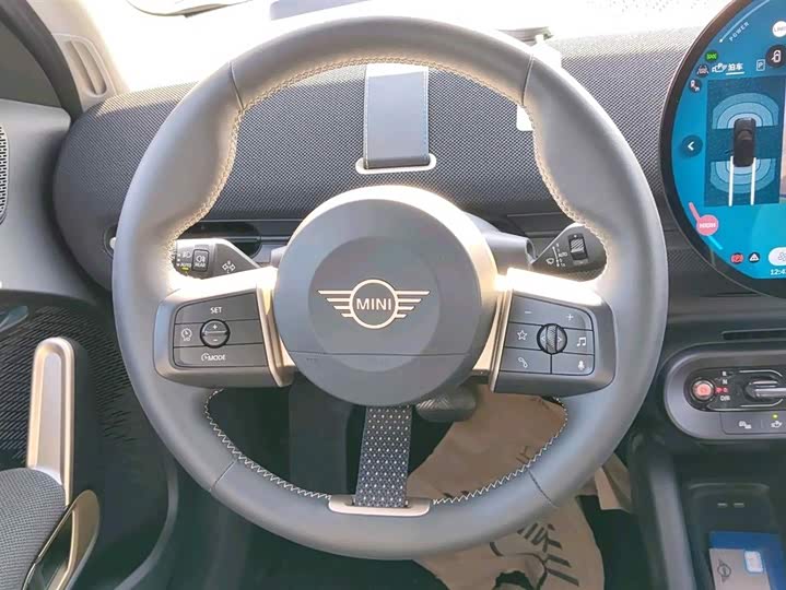 Фото 9 - Mini Aceman