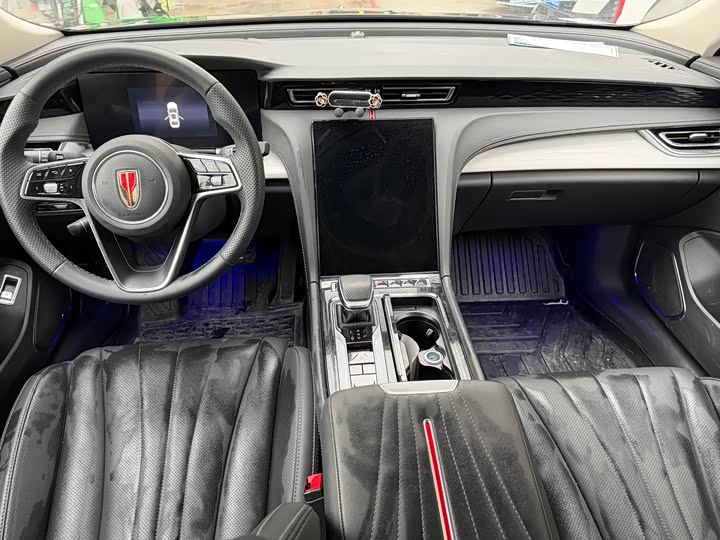 Фото 8 - Hongqi H5