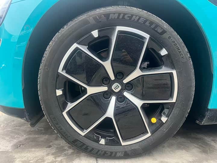 Фото 9 - Xiaomi SU7