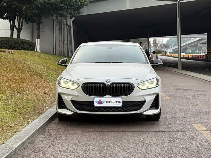 Фото 2 - BMW 1 Series