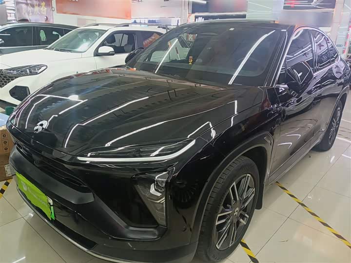 Фото 1 - Nio EC6