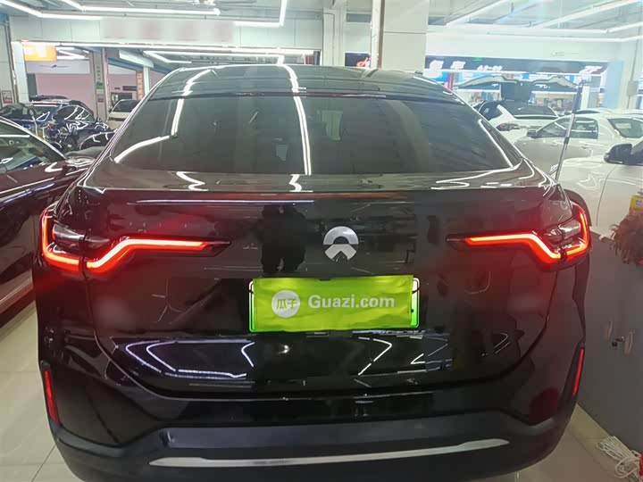 Фото 6 - Nio EC6