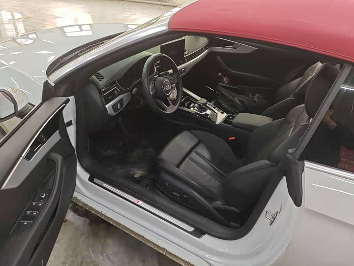 Фото 2 - Audi A5