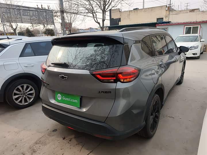 Фото 7 - Chevrolet Orlando