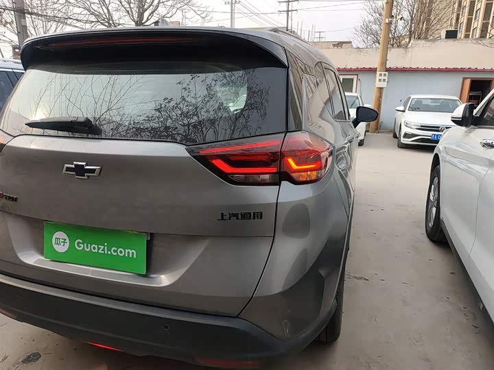 Фото 8 - Chevrolet Orlando