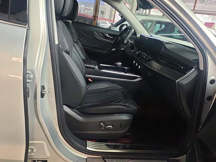 Фото 8 - Hongqi HS5