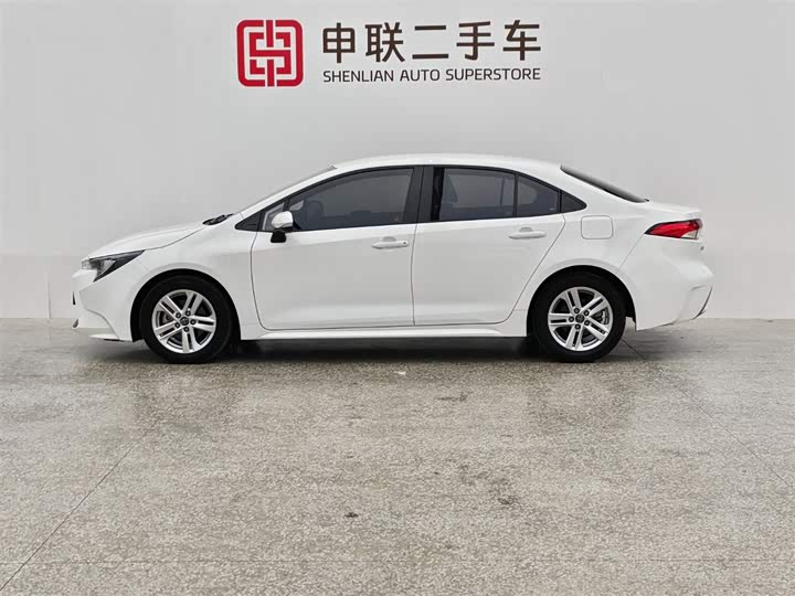 Фото 3 - Toyota Levin