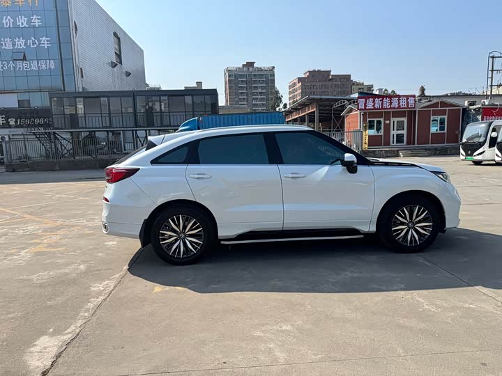 Фото 8 - Honda Avancier