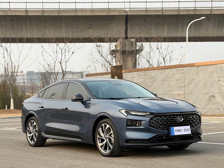 Фото 3 - Ford Mondeo