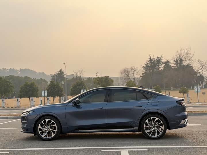 Фото 4 - Ford Mondeo