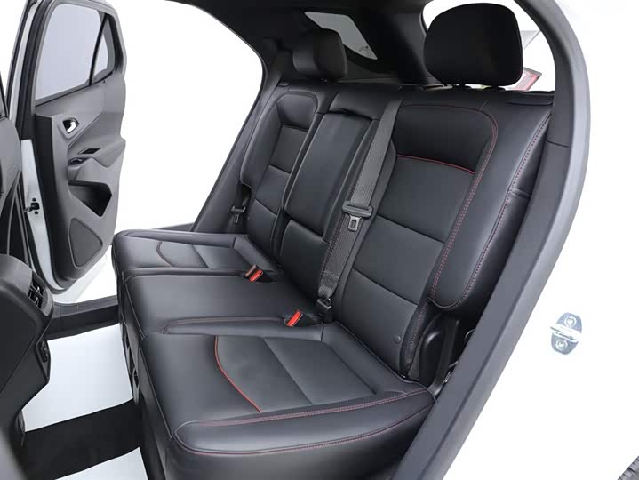 Фото 8 - Chevrolet Equinox