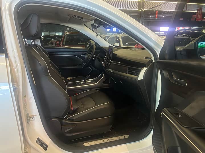 Фото 6 - Haval H6