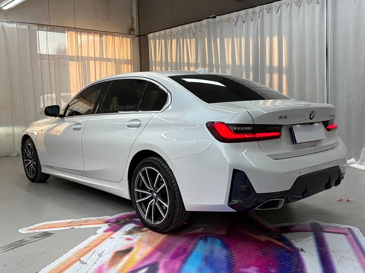 Фото 4 - BMW 3 Series