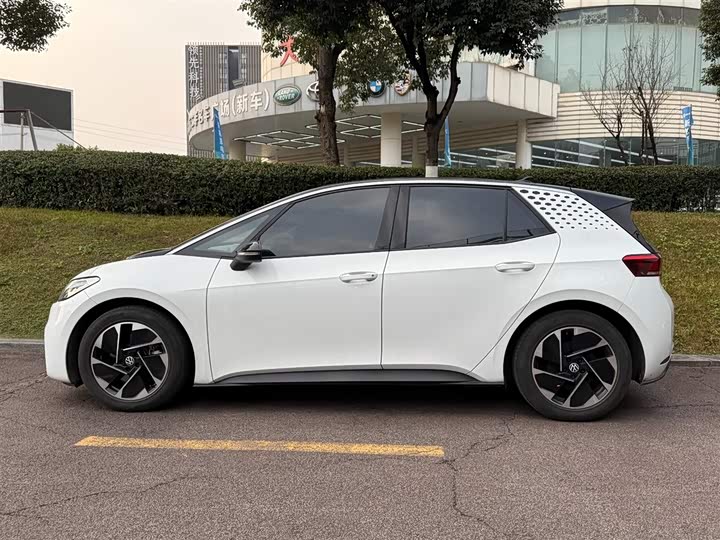 Фото 3 - Volkswagen ID.3