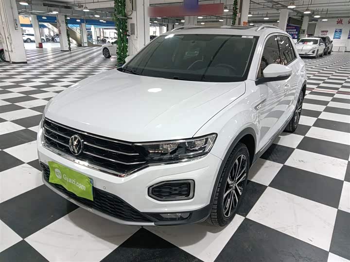 Фото 1 - Volkswagen T-Roc