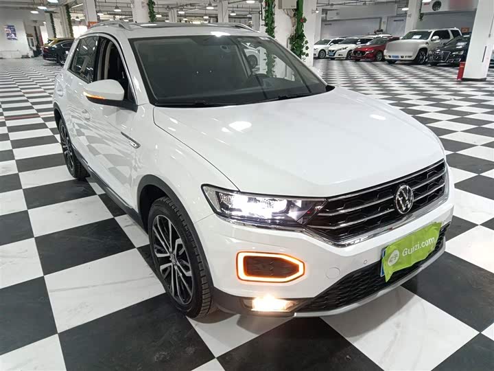 Фото 4 - Volkswagen T-Roc