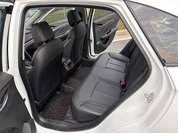 Фото 9 - Buick Excelle GT