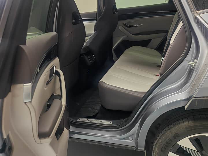 Фото 4 - BYD Song Plus Hybrid/EV