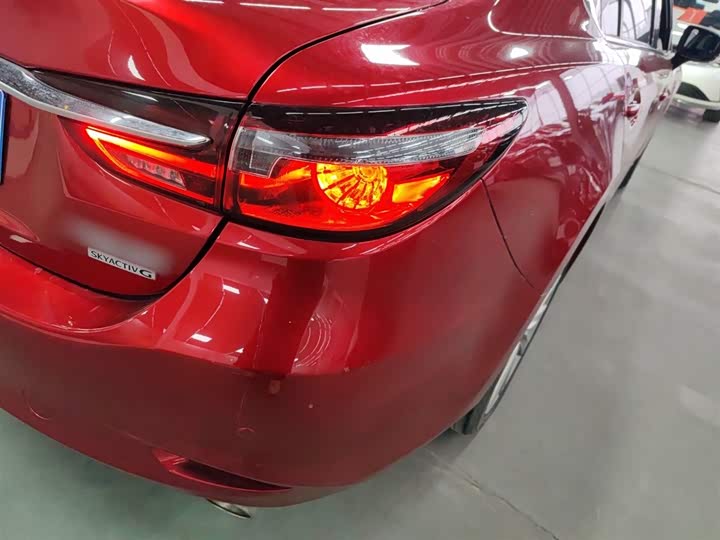 Фото 8 - Mazda Atenza