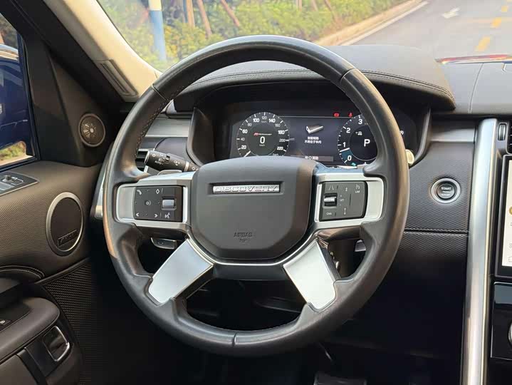 Фото 3 - Land Rover Discovery