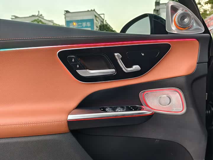 Фото 8 - Mercedes-Benz GLC-Class