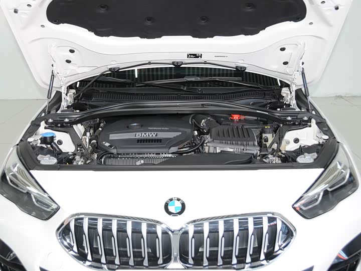 Фото 6 - BMW 2 Series