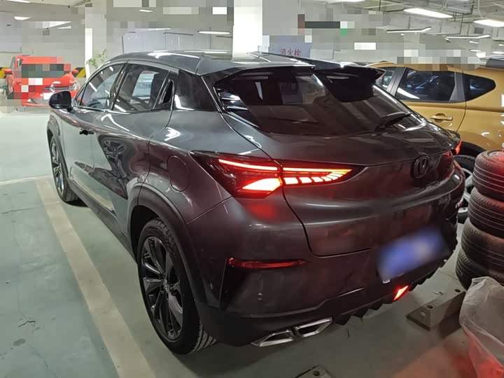 Фото 5 - Changan UNI-T