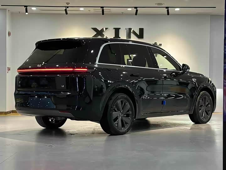 Фото 3 - LiXiang L8