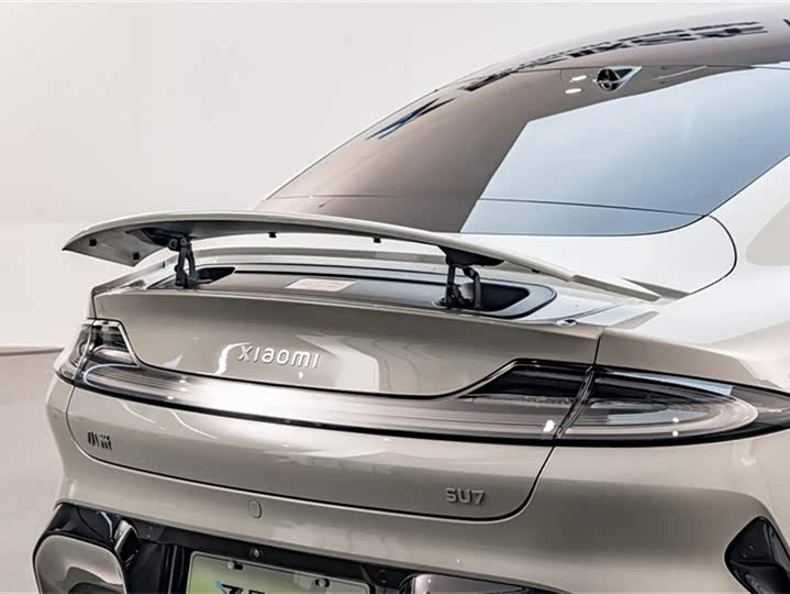 Фото 9 - Xiaomi SU7