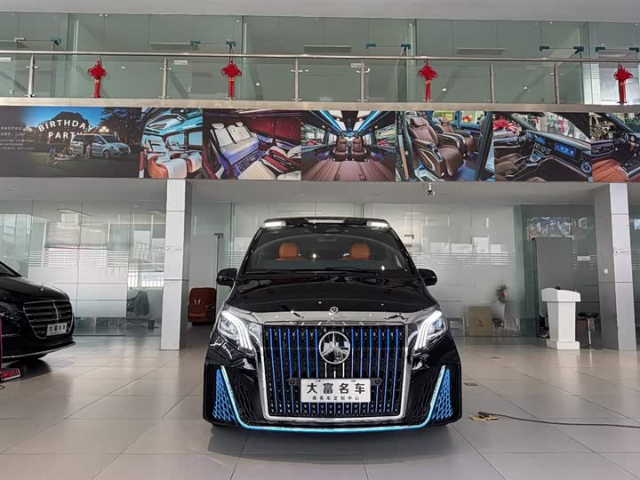 Фото 2 - Mercedes-Benz Vito