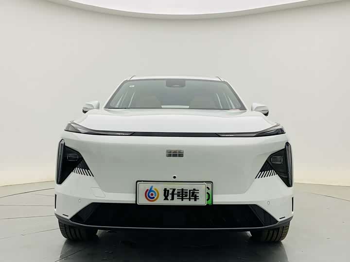 Фото 2 - Geely Galaxy L7