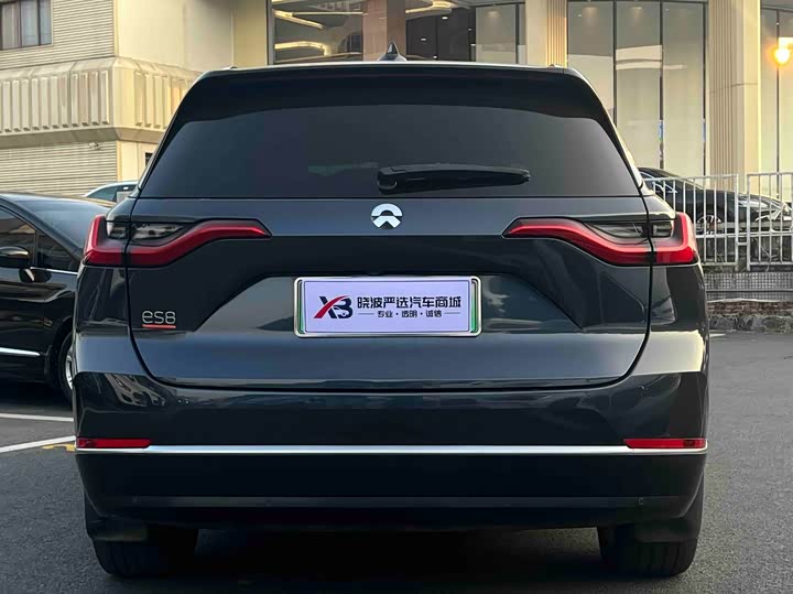 Фото 4 - Nio ES8