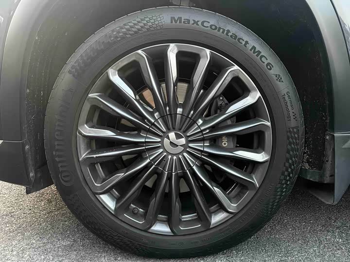 Фото 9 - Nio ES8