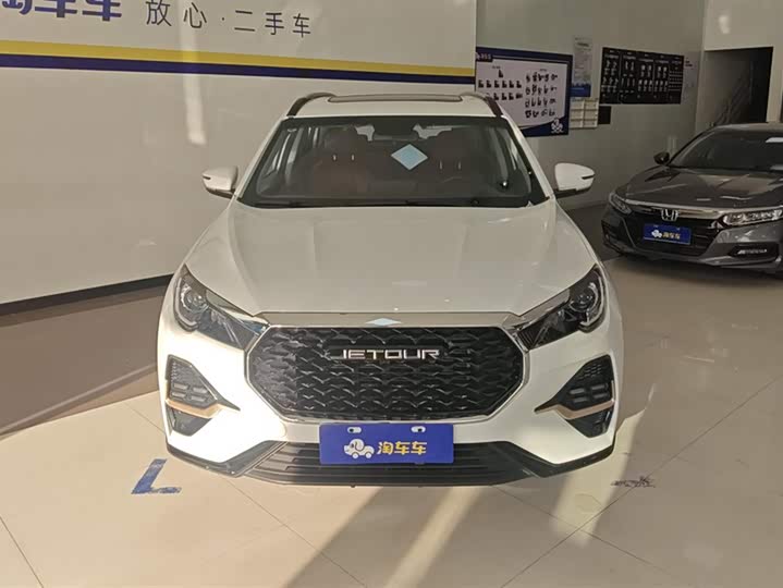Фото 2 - Jetour X70